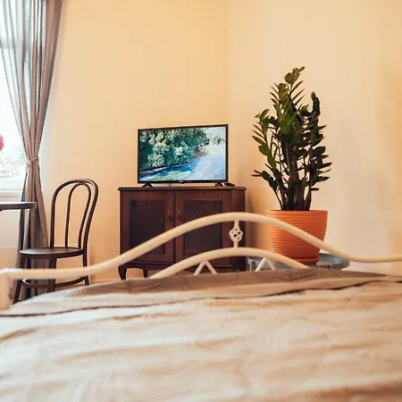Olive Apartment Liepaja Exterior photo